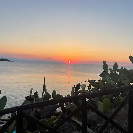 Villino Sirena, Mazzaforno-cefalu, Baia Degli Emiri