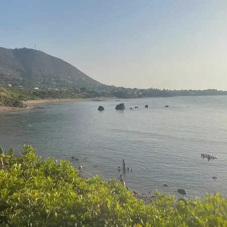 Holiday home Villino Sirena, Mazzaforno-cefalu, Baia Degli Emiri *